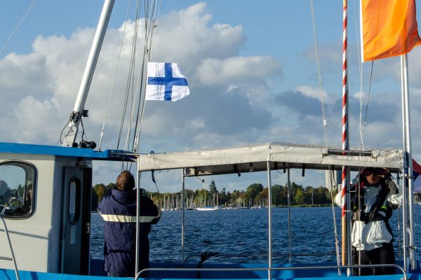 Signal flag recall regatta sailing